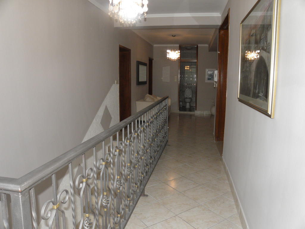 Hostel Nina Мостар Экстерьер фото