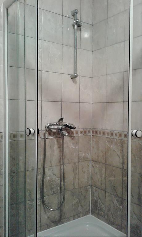 Hostel Nina Мостар Экстерьер фото